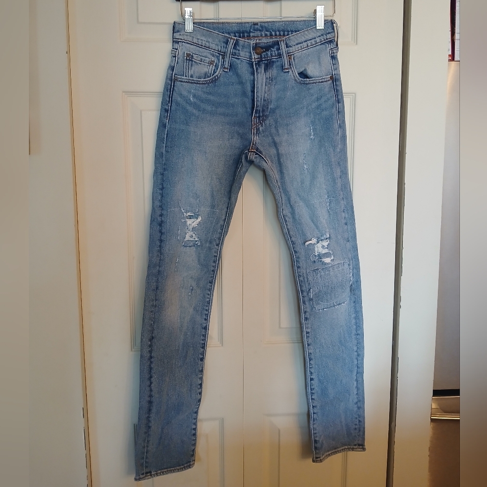 LEVI'S light Blue Cotton Distressed Jeans, Size W26 L32